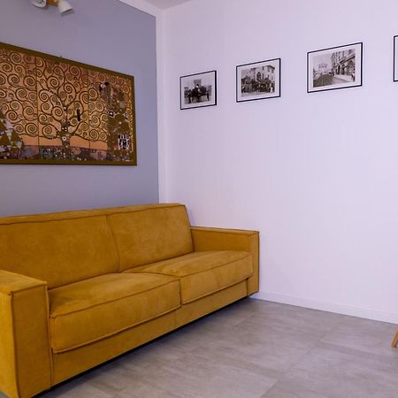 La Casa Sul Naviglio Di Debora Apartment Милано Екстериор снимка