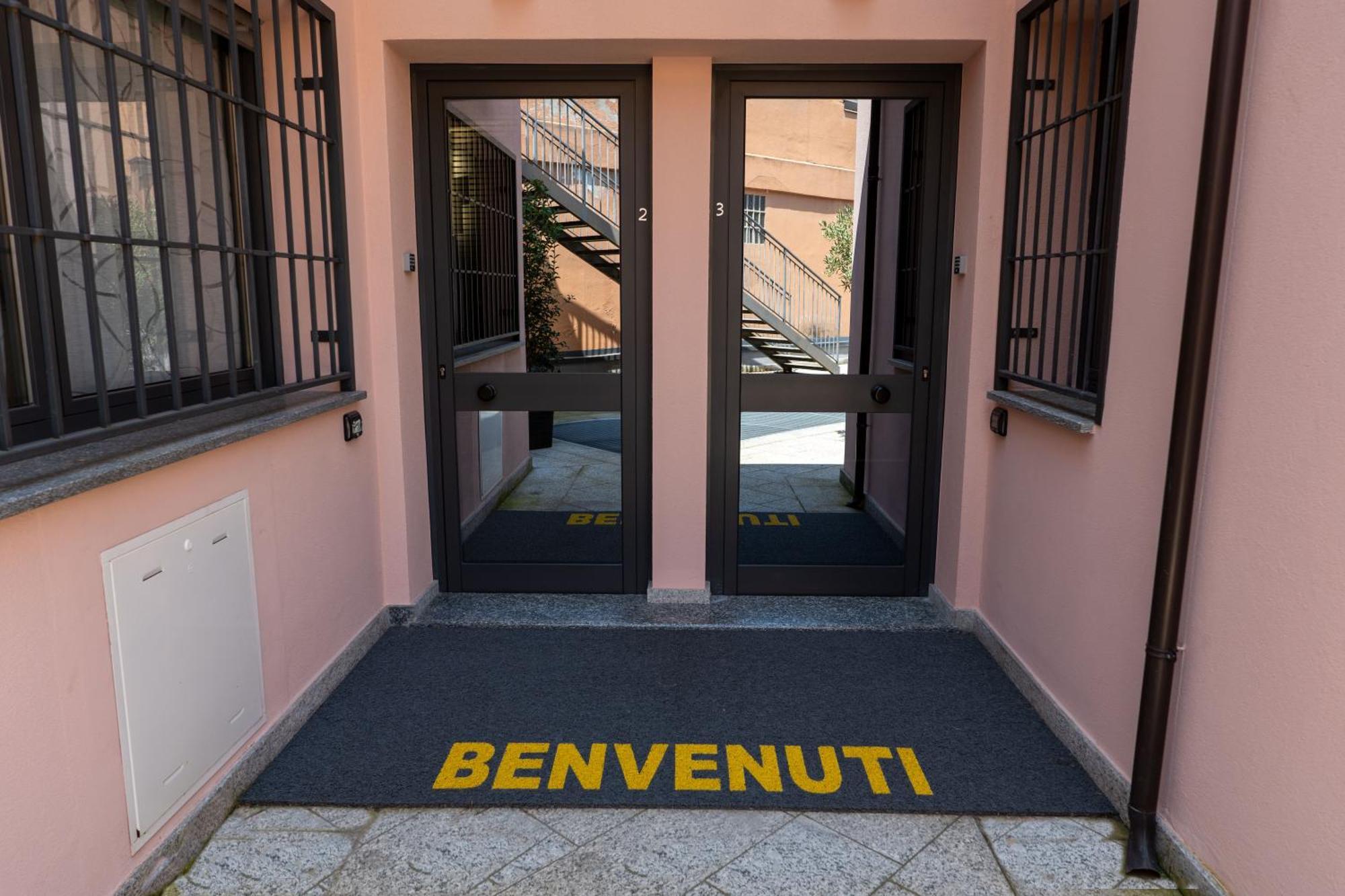 La Casa Sul Naviglio Di Debora Apartment Милано Екстериор снимка